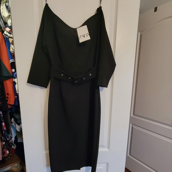 Zara off the shoulder dress - Picture 1 of 6